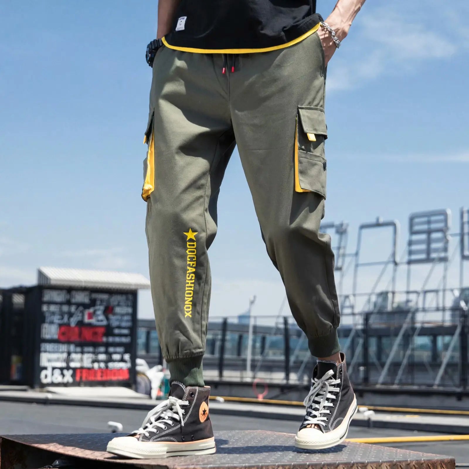Loose Legged Sport Pants for Spring and Autumn
